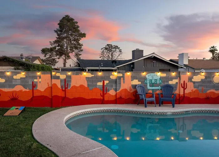 Pool Home, Dog Yard & Ev Charger * Phoenix