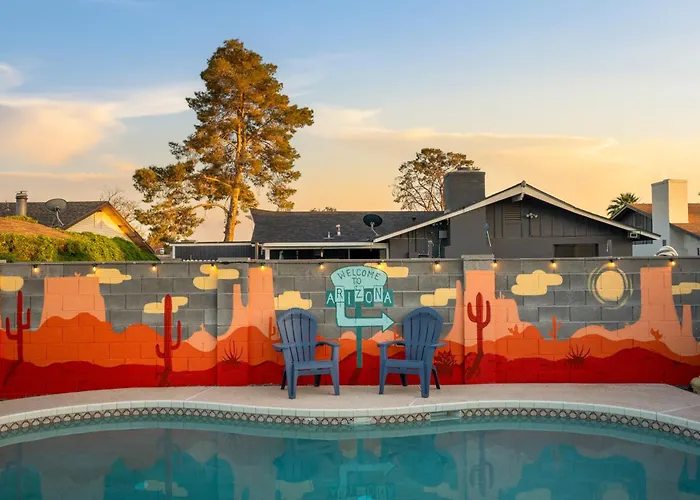 Casa vacanze Pool Home, Dog Yard & Ev Charger *